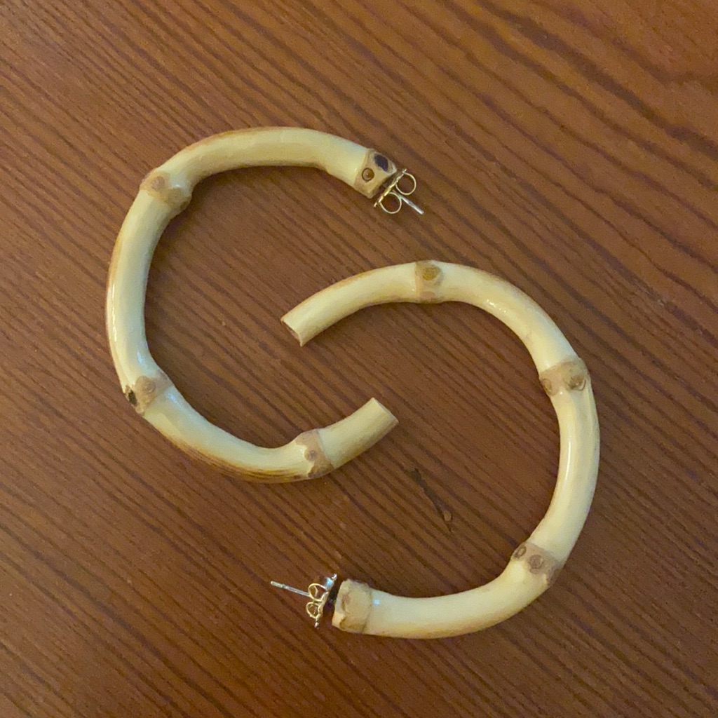 Vineyard Vines Bamboo Hoop Earrings 12$